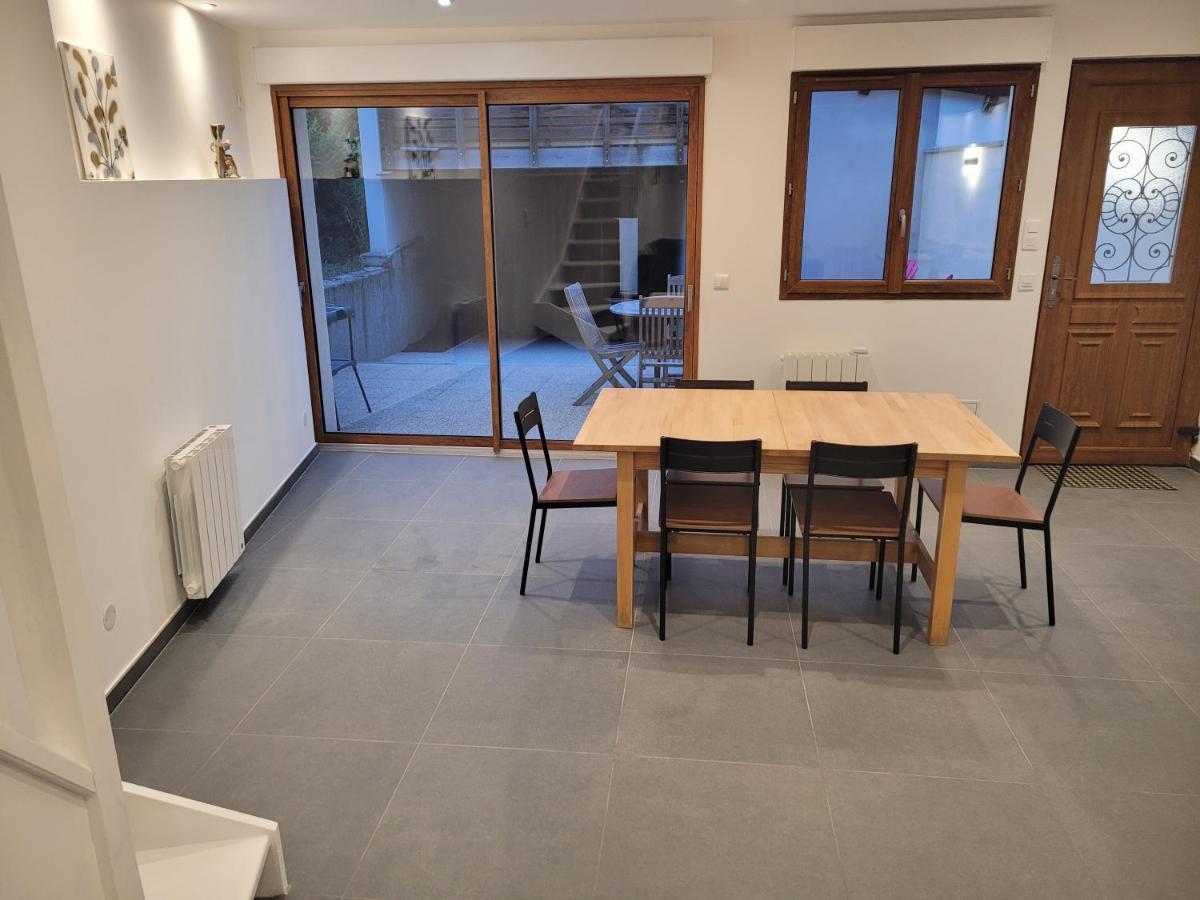 Les Maisons Bareyre - Grandes Maisons Avec Terrasse Saint-Sandoux Extérieur photo